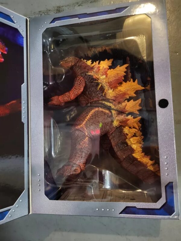 Rey de Los Monstruos 12
Godzilla