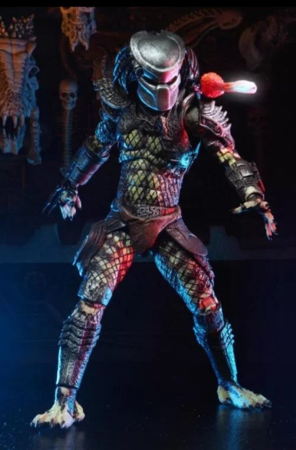 Predador
Depredador 
Tamaño:18cm