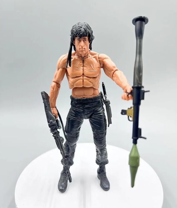 1000048288.jpg primera sangre de Rambo
Rambo 180
Tamaño:18cm