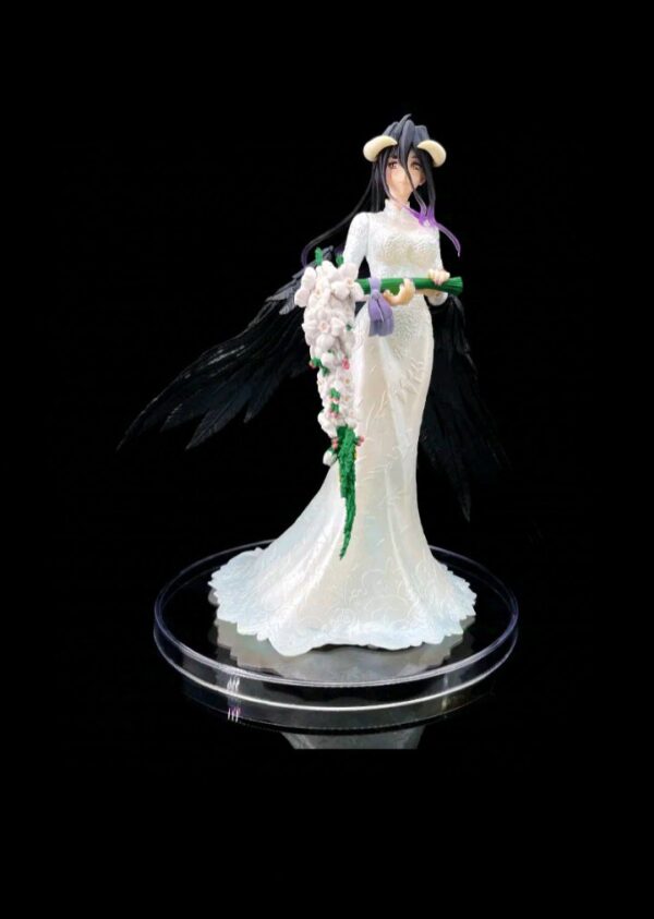 Albedo en su traje de novia 
Overlords 200
Tamaño:25cm