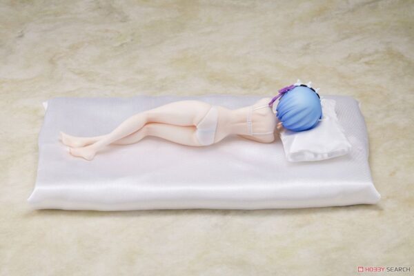 Figura Rem Sleep Sharing Blue Lencería 120
Re ZERO
Tamaño:27cm