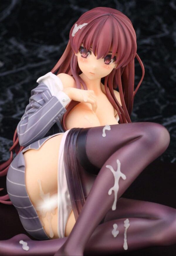 Akasaka Yuri 160
Tamaño:17.8cm