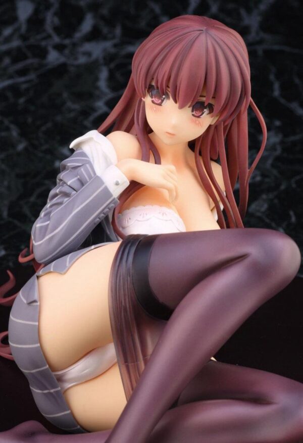 Akasaka Yuri 160
Tamaño:17.8cm