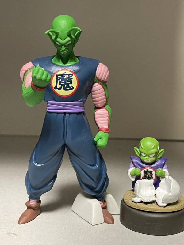 Piccolo Daimaku joven 90
dragón Ball Z 
Tamaño:15cm