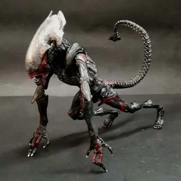 Night Cougar Alien ORIGINAL NECA 
Alien
Tamaño:20.32cm
