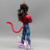 Vegeta Super Saiyan 4
Dragón Ball GT 140
Tamaño:28,5cm