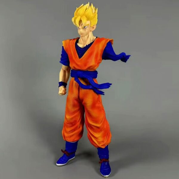 Gohan del Futuro 150
Dragón Ball Z
Tamaño:30cm