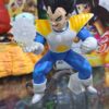 VEGETA LUNA 17 CM ALTURA 200890