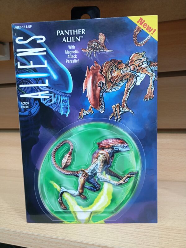 Panther Alien With warriors Parásito
Alien
Tamaño:23cm