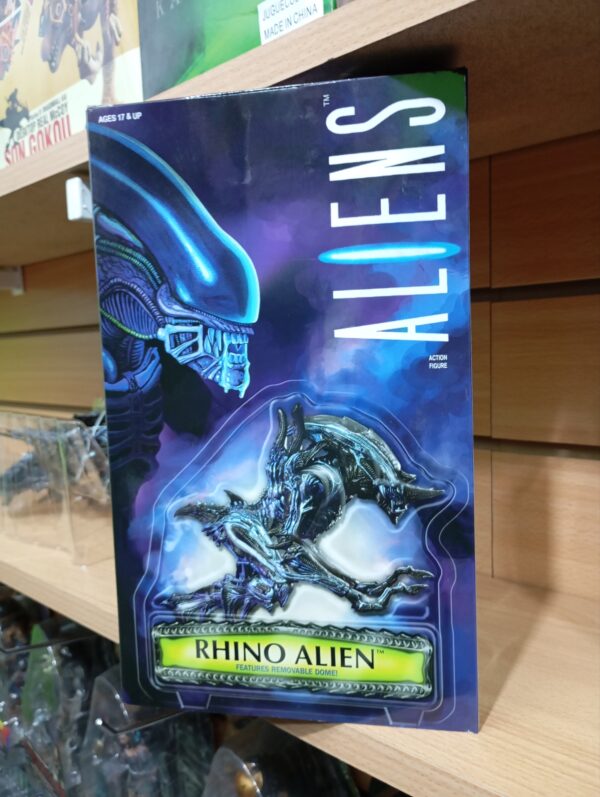 Rhino Alien ORIGINAL NECA 
Alien
Tamaño:25cm