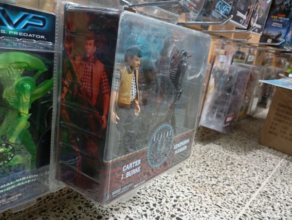 Carter J.Burku-Xenomorph Warrior
Aliens
Tamaño:carter 18cm-21cm Aliens