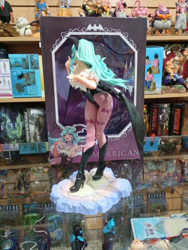 Morrigan
Bishoujo Statue 240
Tamaño:21cm