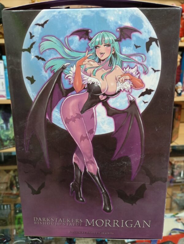 Morrigan
Bishoujo Statue 240
Tamaño:21cm