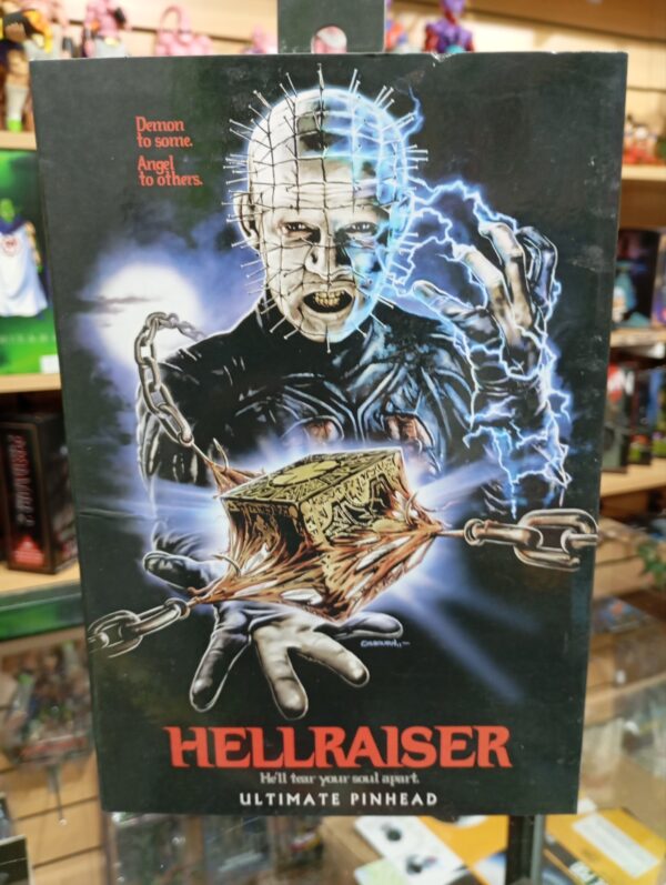 HELLRAISER 35
ULTIMATE PINHEAD
Tamaño:19cm