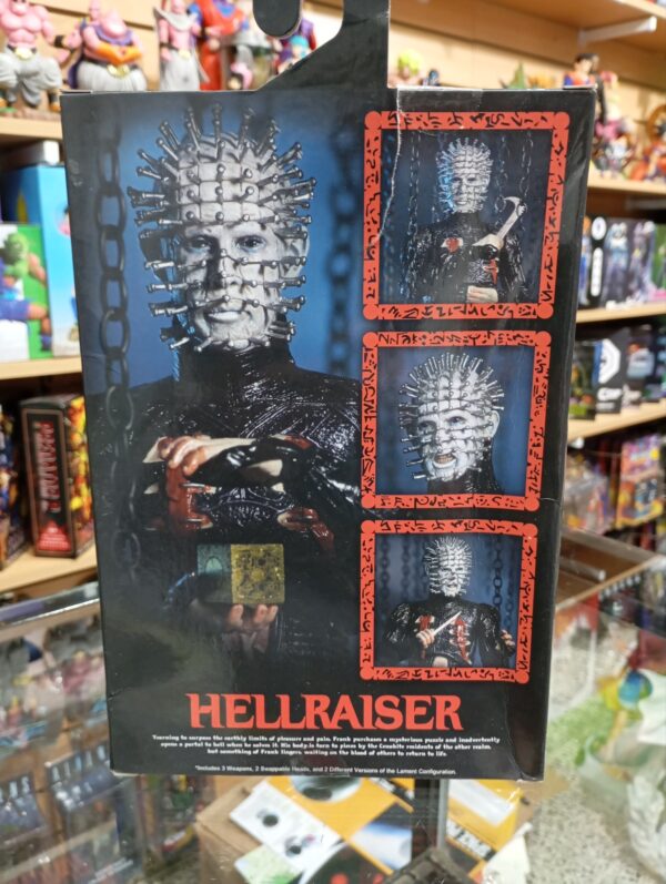 HELLRAISER 35
ULTIMATE PINHEAD
Tamaño:19cm