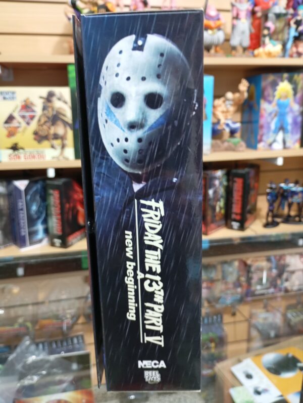 Jason
Friday The 13th Part5
New beginning
Tamaño:19cm