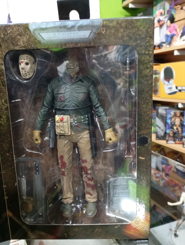 Jason Lives
Friday The 13th Part 6
Tamaño:19cm