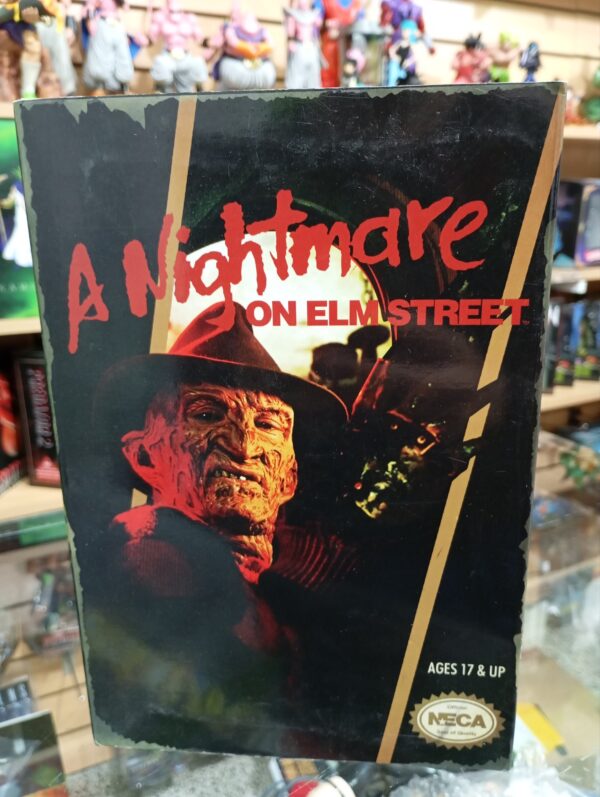 Freddy Krueger
A Nightmare on Elmstreet
Tamaño:18cm