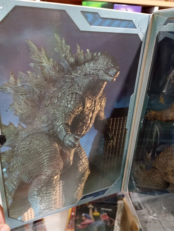 GODZILLA
KING OF THE MONSTERS
Tamaño:17cm