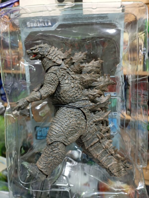 GODZILLA
KING OF THE MONSTERS
Tamaño:17cm