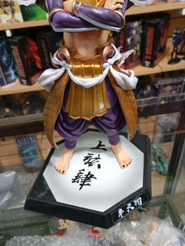 Uzui Tengen Hantengu
Kimetsu no Yaiba 100
Tamaño:30cm