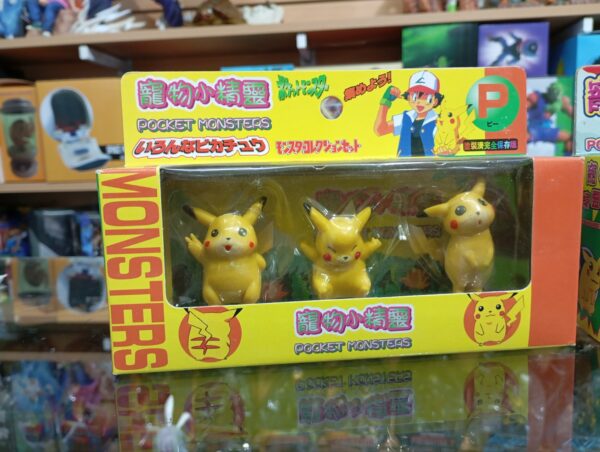 Pikachu
Charmander
Squirtle
Pocket Monsters