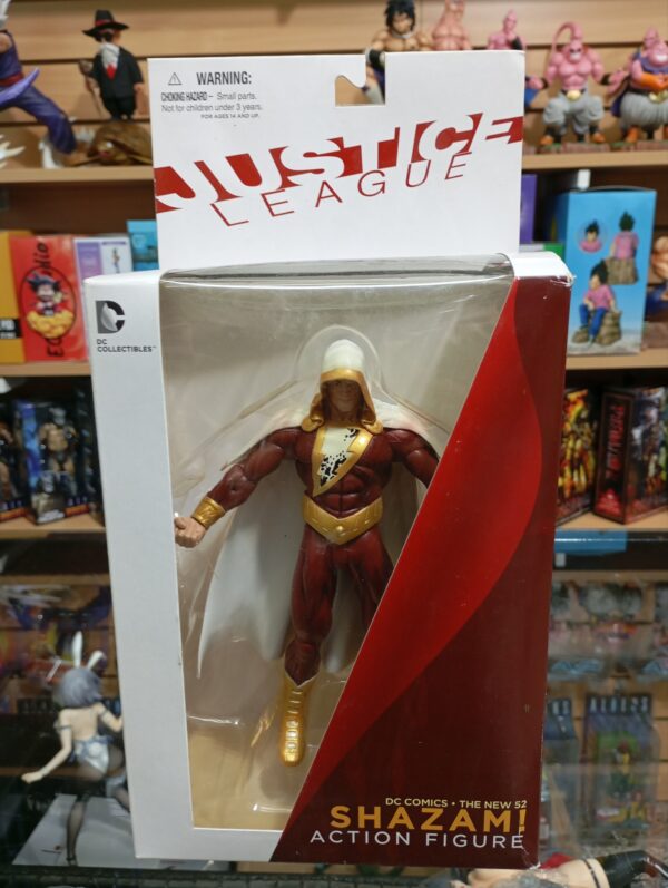 Shazam
DC Comics
Tamaño:17,5