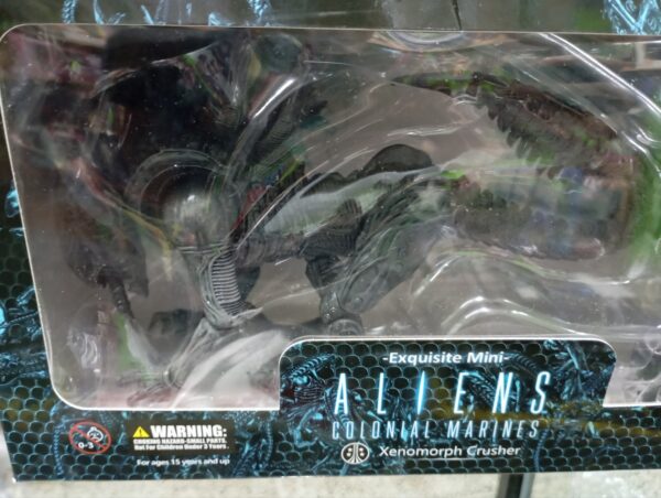 Exquisite Mini Xenomorph Crusher
Aliens Colonial Marines 50 ORIGINAL NECA