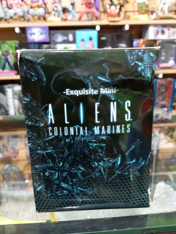 Exquisite Mini Xenomorph Crusher
Aliens Colonial Marines 50 ORIGINAL NECA