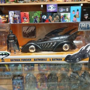 Batman con el batimóvil 24
Metals