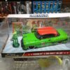Hiedra venenosa & 1953 Chevy bel air
DC comics