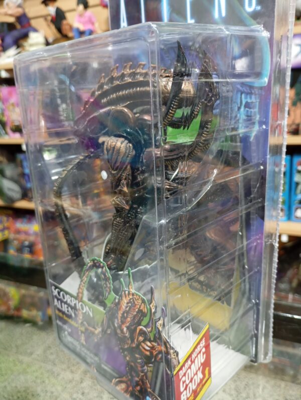 Scorpion Alien™
Alien VS Predator™