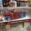 WONDER WOMAN™& 1952 CHEVY COE PIKUP
DC COMICS