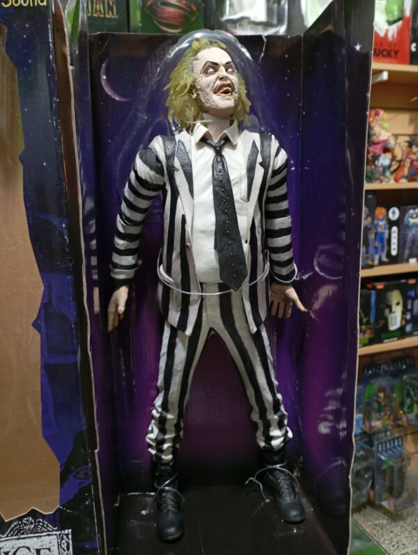 Beetle Juice
The name in Laughter Form The Hereafter 90
Tamaño:45cm