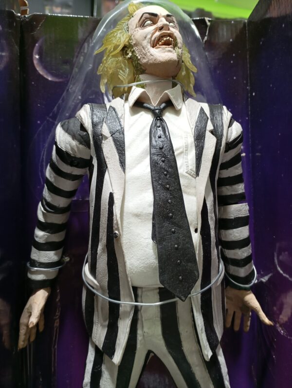 Beetle Juice
The name in Laughter Form The Hereafter 90
Tamaño:45cm