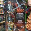 AUTOPISTA AL INFIERNO
ANGUS YOUNG
ACADÉMICO
Tamaño:19cm