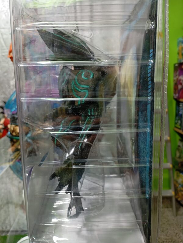 Kaiju Scunner
PACIFIC Rim
Tamaño:21cm