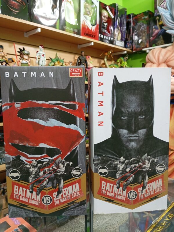 Batman
DC Comics 250
Tamaño:20cm
