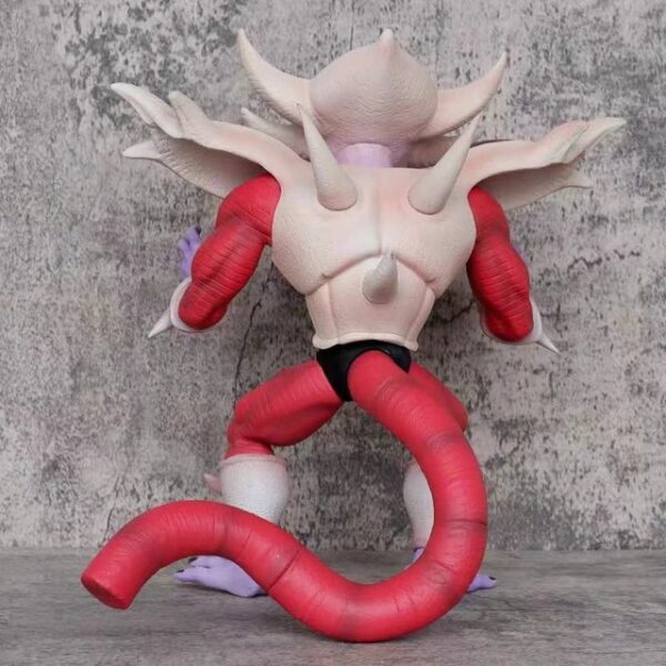 3a forma de  Freezer
Dragón Ball Z 400
Tamaño:31cm