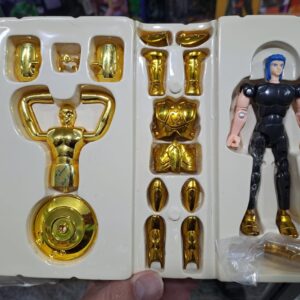 Caballeros del zodiaco  - Acuario Bandai usado ambas piernas quebradas