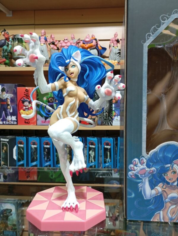 Felicia
ESTATUA DE BISHOUJO DE DARKSTALKERS 220
Tamaño:24cm