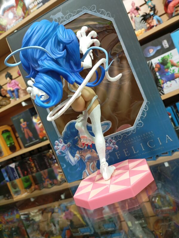 Felicia
ESTATUA DE BISHOUJO DE DARKSTALKERS 220
Tamaño:24cm