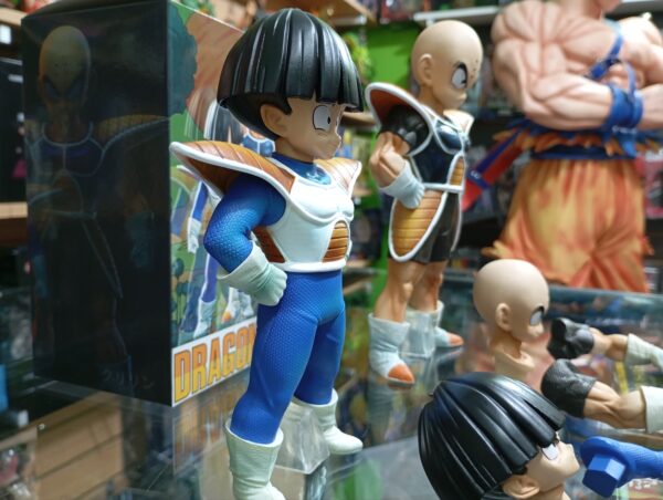 Gohan Y Krilin
Dragón Ball Z 140
Tamaño:16,5cm Gohan-20cm Krilin