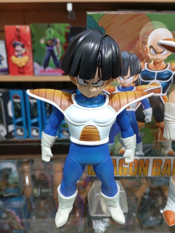 Gohan Y Krilin
Dragón Ball Z 140
Tamaño:16,5cm Gohan-20cm Krilin