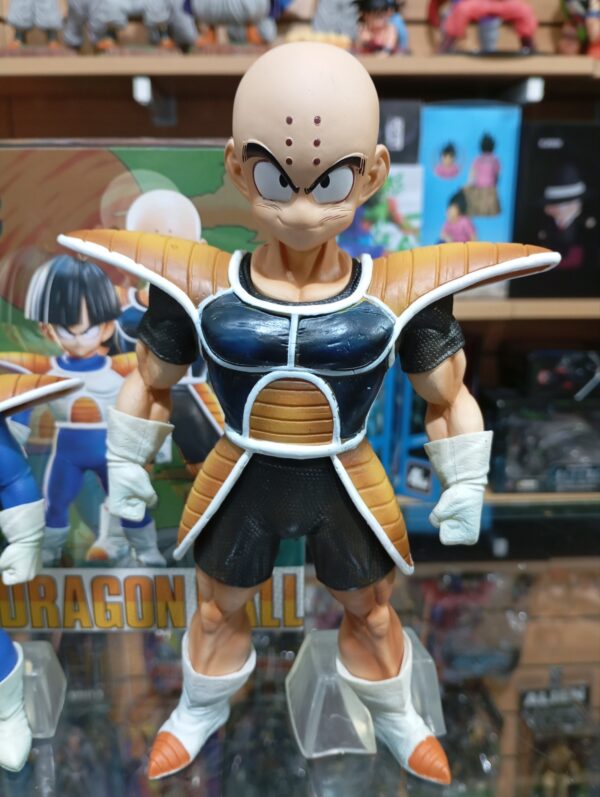 Gohan Y Krilin
Dragón Ball Z 140
Tamaño:16,5cm Gohan-20cm Krilin