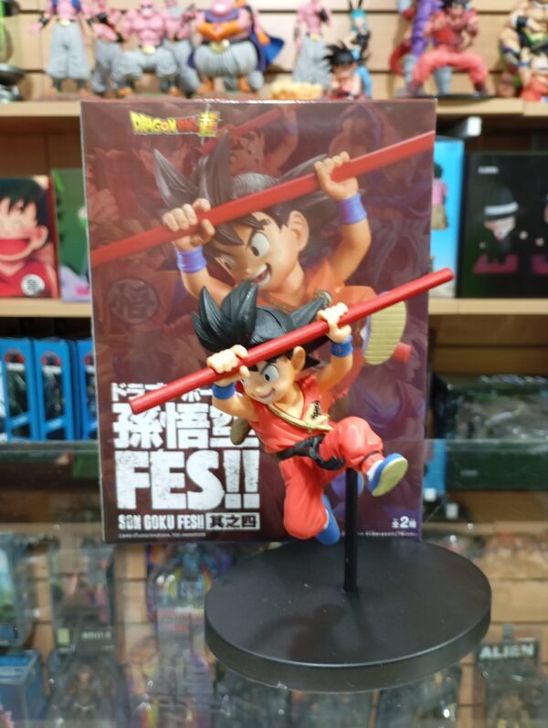 Goku
Dragón Ball Z 100
Tamaño:13cm