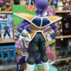 Kiwi
Las fuerzas especiales Freezer
Dragón Ball Z 130
Tamaño:30cm