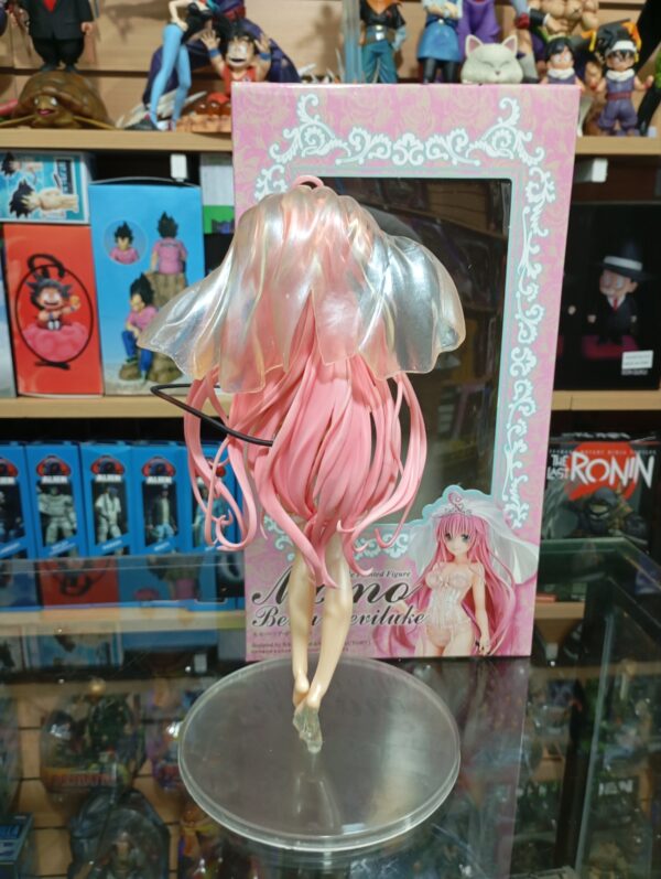 Momo Belia Deviluke
To LOVE RU 200
Tamaño:28cm