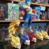 Vegeta con Cabezas intercambiables
Dragón Ball Super 250
Tamaño:30cm