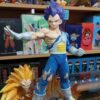 Vegeta con Cabezas intercambiables
Dragón Ball Super 250
Tamaño:30cm